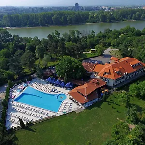 Ostrova Otel